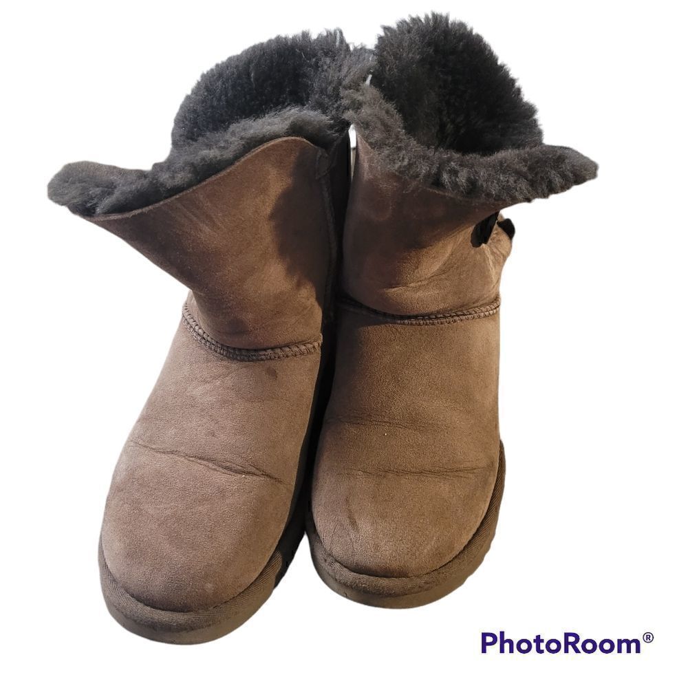 Ugg Bailey button boots 